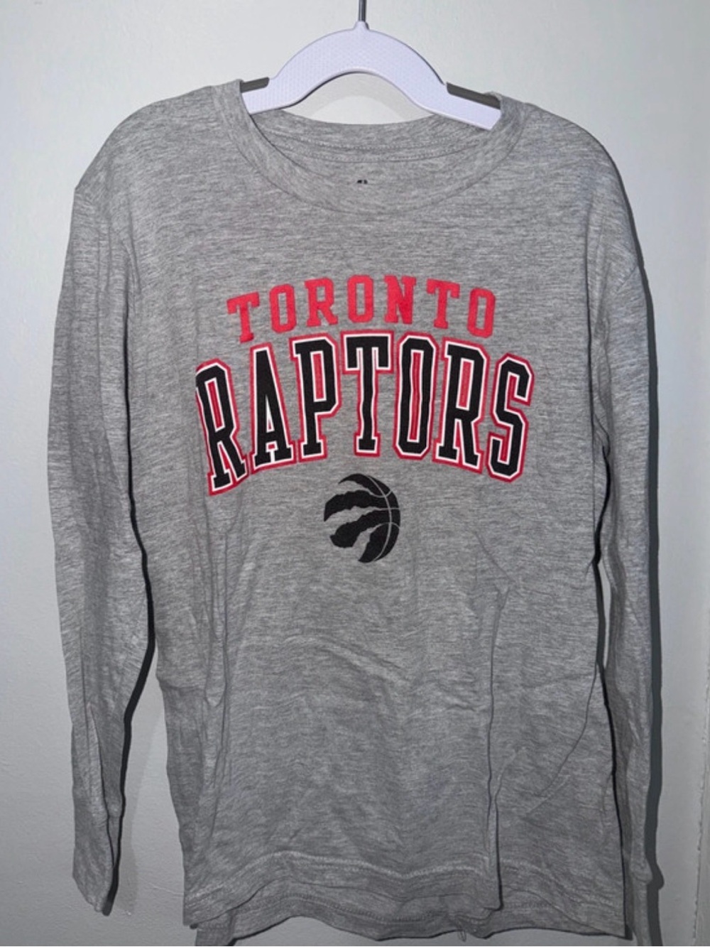 Fanatics Toronto Raptors Gray Long Sleeve Tee with Red and Black Logo